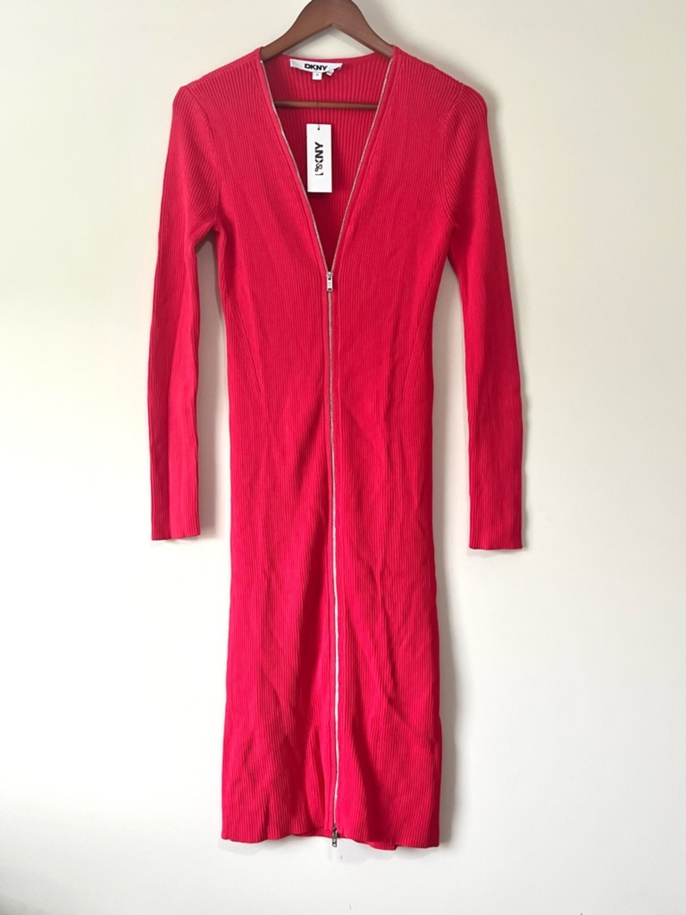 DKNY Red Ribbed Zip-Front Long Sleeve Dress - Picture 6 of 9